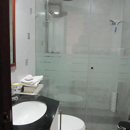 Instant Hotel - Departamento En Ambato Exterior photo