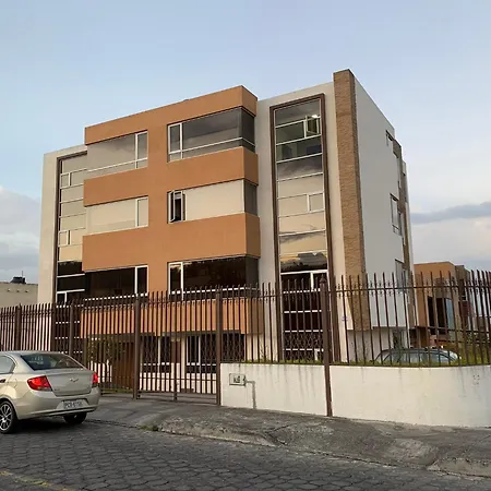 Instant Hotel - Departamento En Ambato Exterior photo